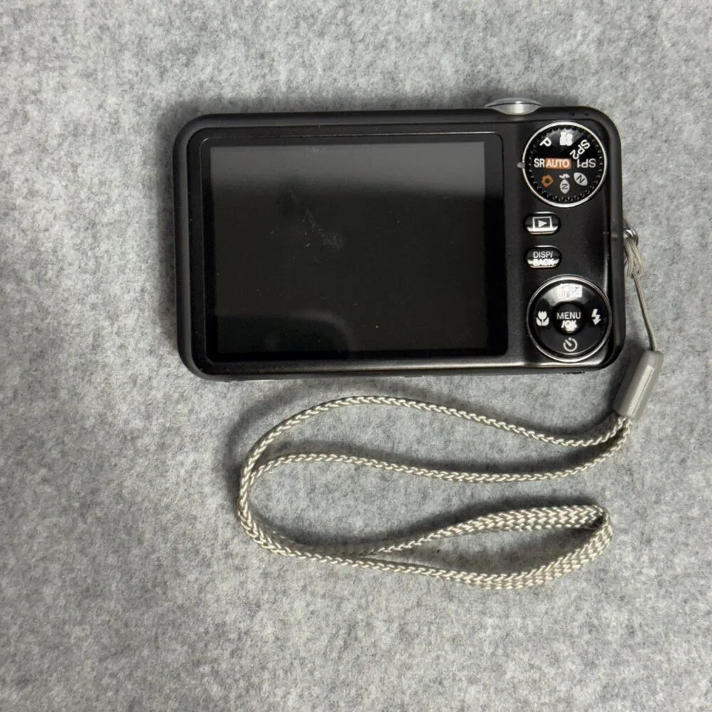 Digital Electronics/ Walkman, Digital Recorders, Cameras - Picture 7 of 7